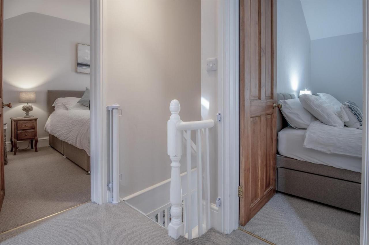 Noe Acre - 3 Bedroom Cottage - Tenby Eksteriør billede