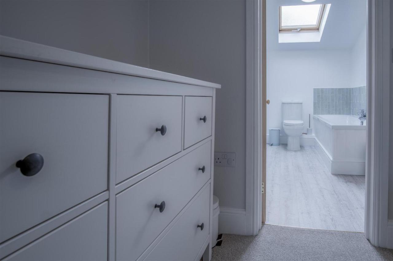 Noe Acre - 3 Bedroom Cottage - Tenby Eksteriør billede