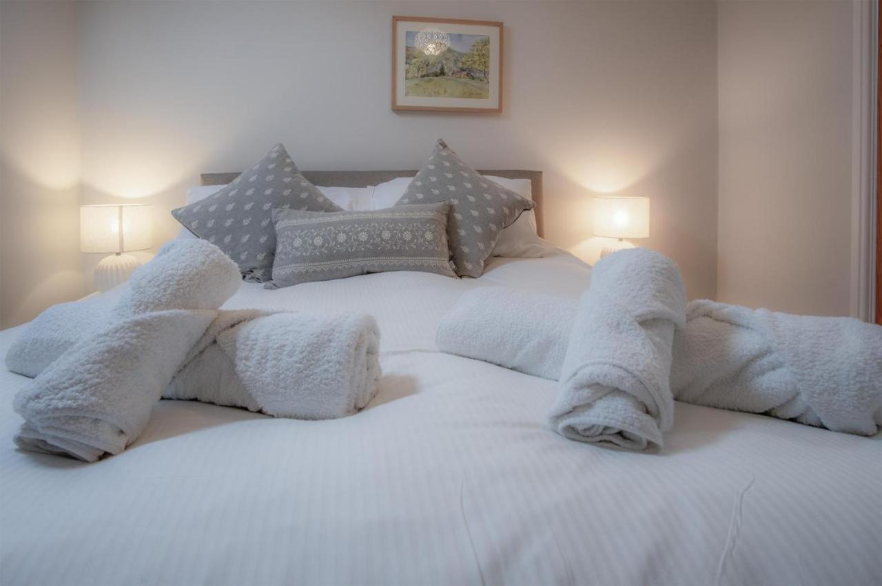 Noe Acre - 3 Bedroom Cottage - Tenby Eksteriør billede