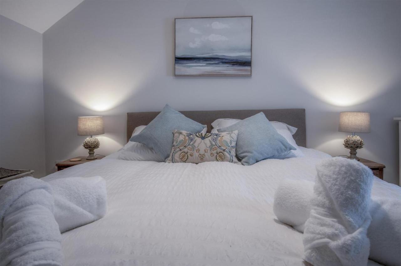 Noe Acre - 3 Bedroom Cottage - Tenby Eksteriør billede