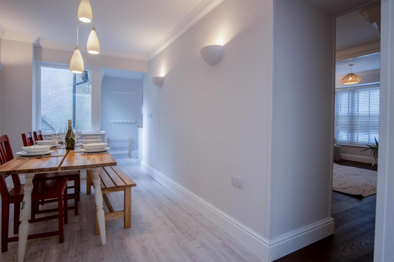Noe Acre - 3 Bedroom Cottage - Tenby Eksteriør billede