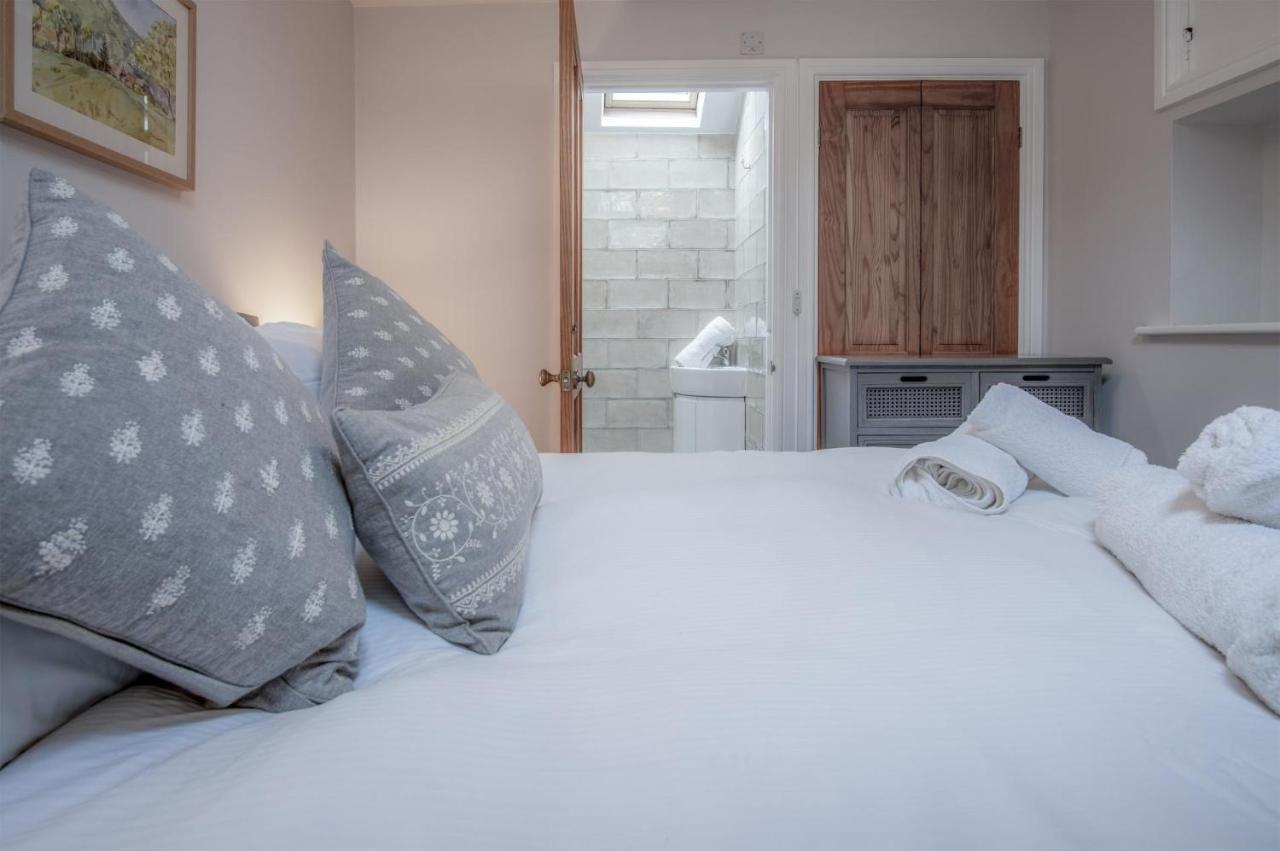 Noe Acre - 3 Bedroom Cottage - Tenby Eksteriør billede