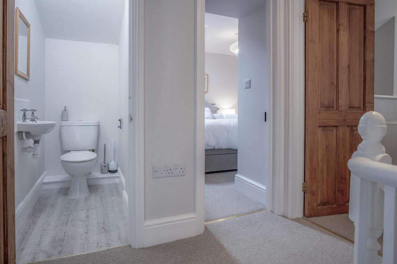 Noe Acre - 3 Bedroom Cottage - Tenby Eksteriør billede